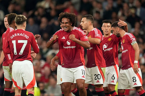 Manchester United Vs Fulham: Man United's Joshua Zirkzee celebrates scoring their side's first goal 